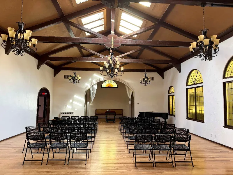 Ballroom with Courtyard for Events in Mosswood - Featured image