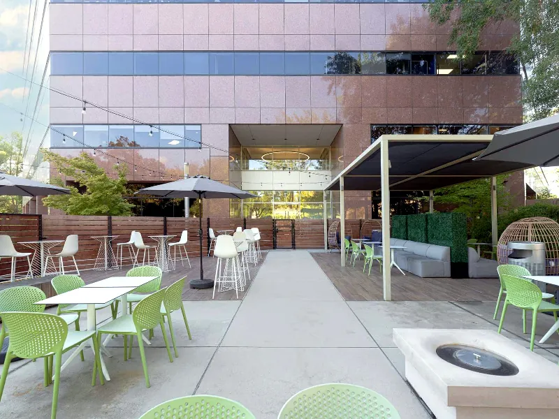 Spacious Venue for Events in Trimble Business Area - Gallery image