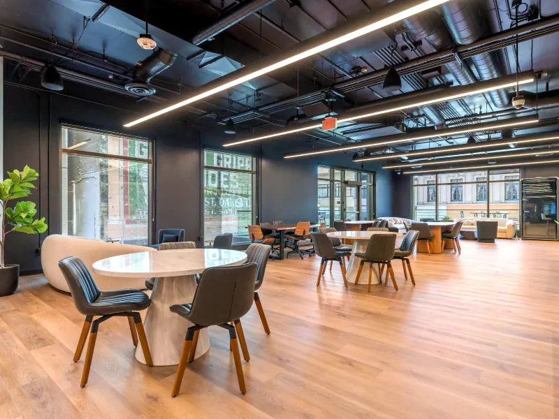 Majestic Meeting Room for Special Occasions - Gallery image