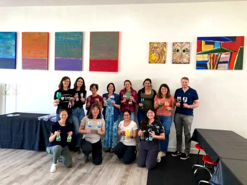 Art Studio with High Ceilings for Events in Shoreview - Gallery image