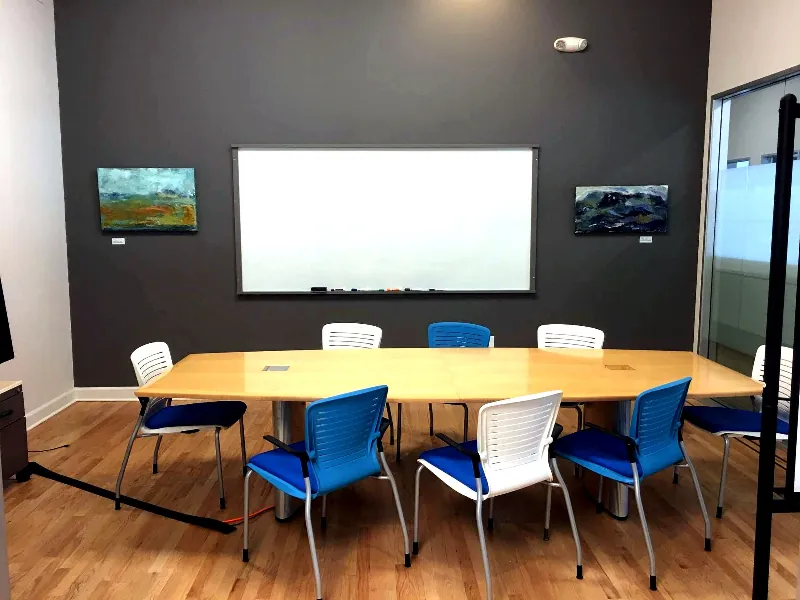 Intimate Meeting Room for Events in Heritage District - Featured image