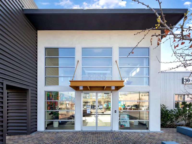 Distinctive Meeting Room for Memorable Events - Gallery image