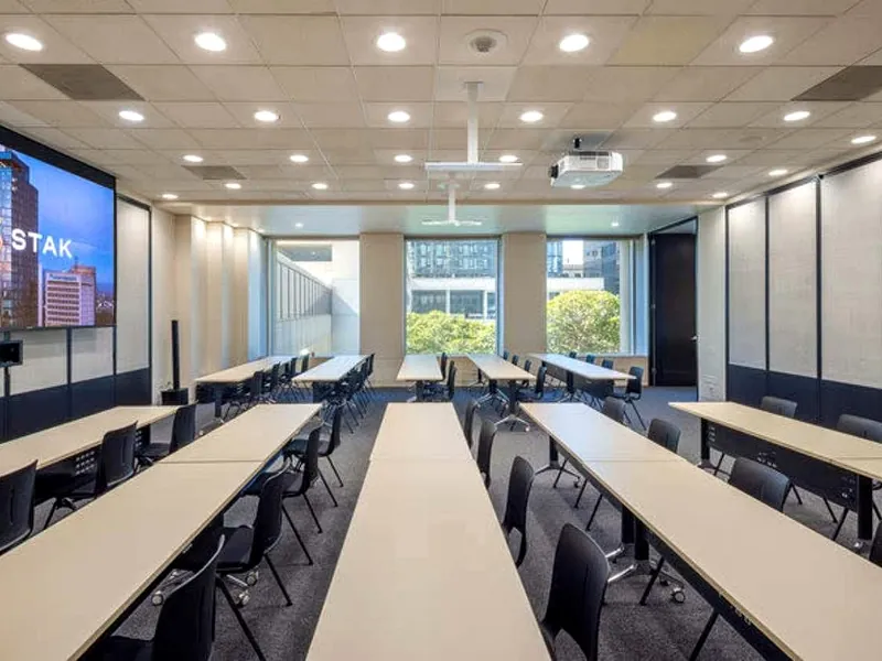 Elegant Meeting Room for Special Occasions in Oakland - Gallery image