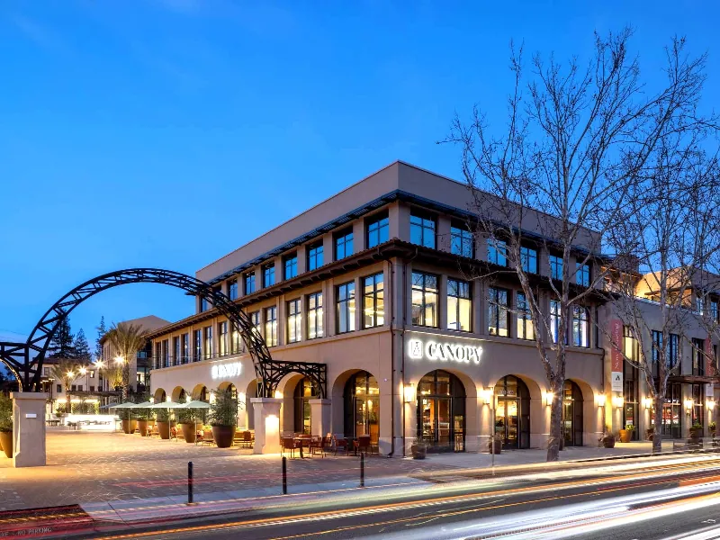 Splendid Event Venue for Private Events - Gallery image