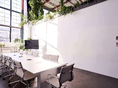 Meeting Room with Natural Light for Events in Berkeley Venues in Berkeley - Featured