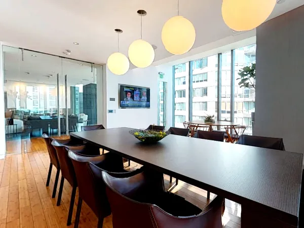 Private Meeting Room for Special Occasions in South Beach - Anniversary in San Francisco - Featured image
