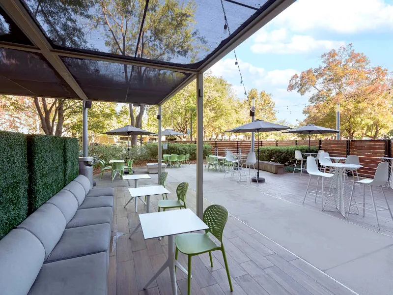 Spacious Venue for Events in Trimble Business Area - Gallery image