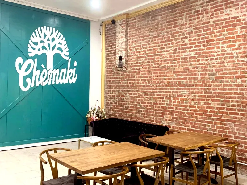 Cafe with Natural Light for Events in Northgate - Waverly - Gallery image