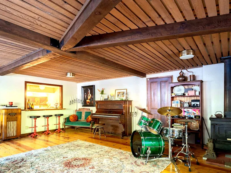 Speakeasy-Style Music Studio | Private Events - Gallery image