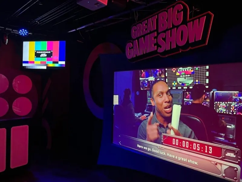 Interactive Game Competition Function Room - Gallery image