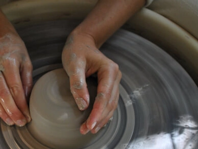 Private Pottery Workshop: Hand-Building & Wheel Throwing Experiences in Oakland - Featured