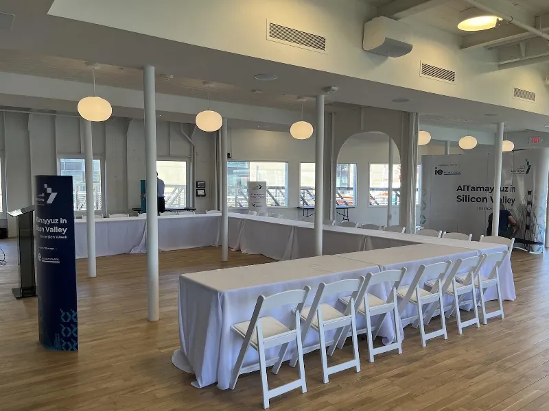 Historic Waterfront Conference Center with Bay Views - Gallery image
