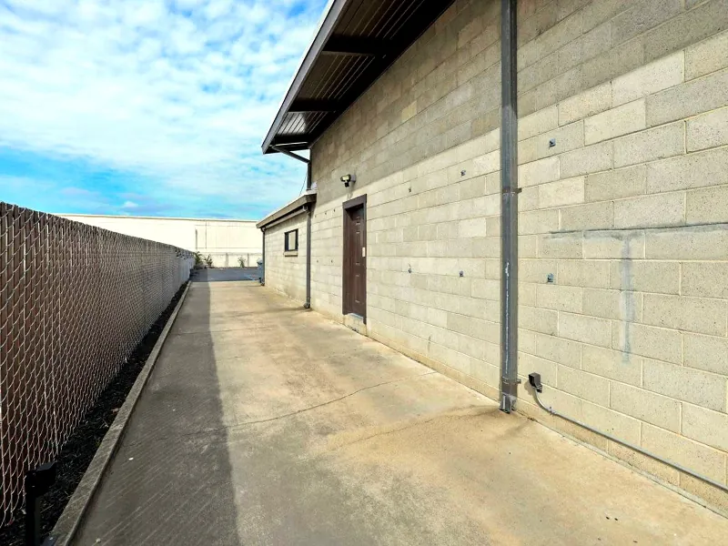 Spacious Venue | Celebrate in Mulford Gardens - Gallery image