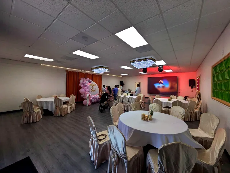 Remarkable Banquet Hall for Celebrations - Gallery image