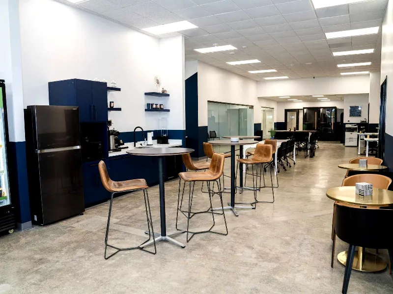 Multipurpose Space with Natural Light for Events in Moraga Blvd - Gallery image