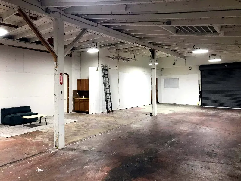 Warehouse with Skylights for Events in Shafter - Gallery image