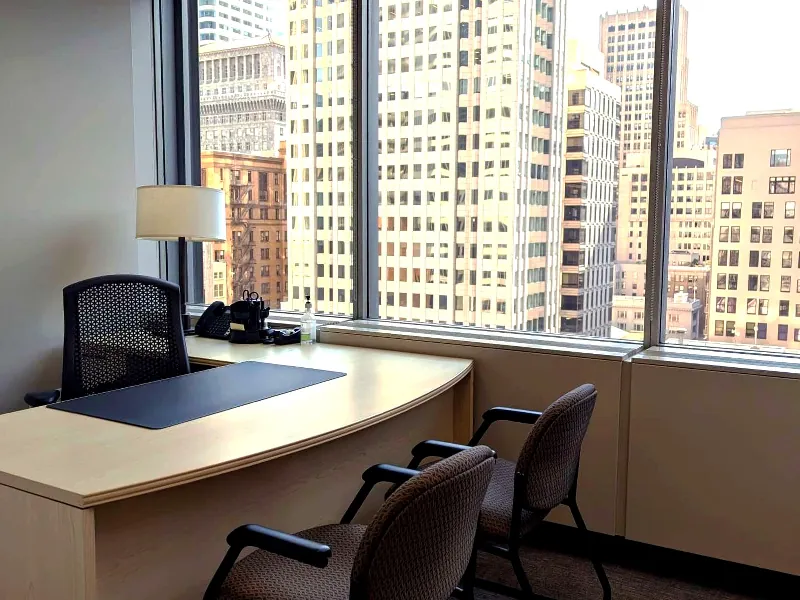 Intimate Meeting Room for Memorable Events in Financial District - Gallery image