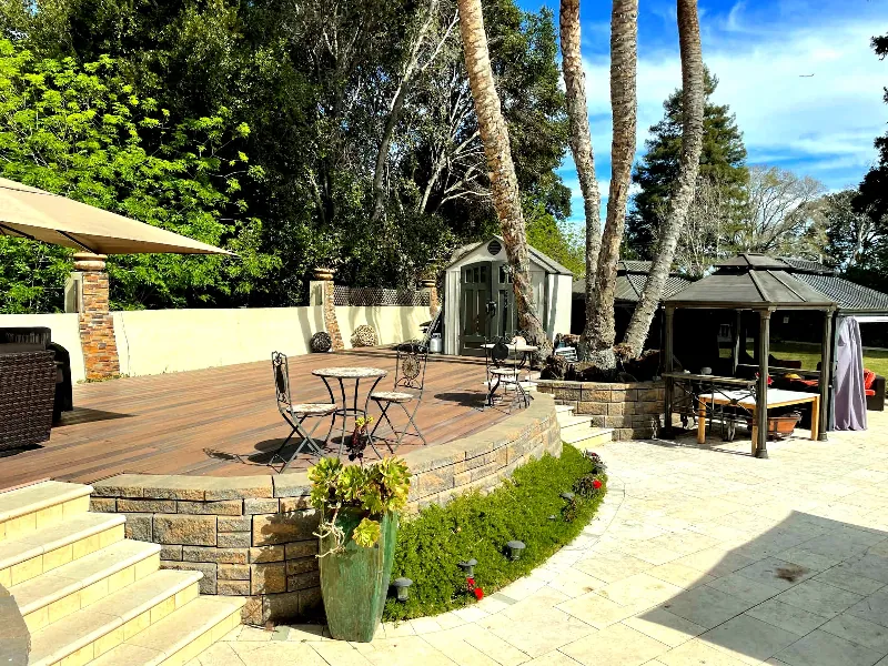 Grand Outdoor Space for Celebrations in Duveneck/St. Francis - Gallery image