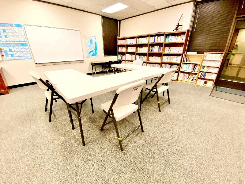 Sophisticated Multipurpose Space for Gatherings - Gallery image