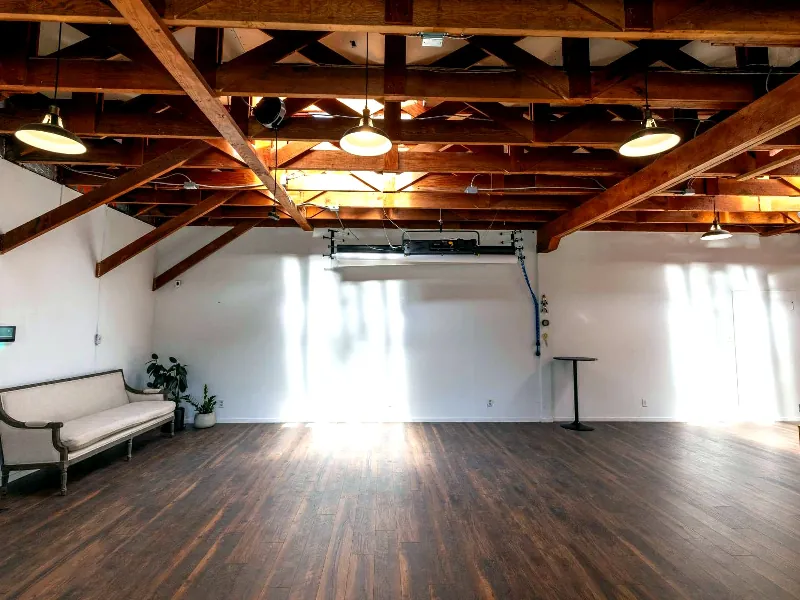 Photo Studio with Natural Light for Events in Napa - Featured image