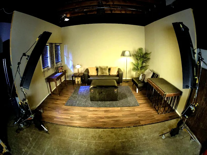 Spacious Photo & Video Studio for Gatherings in Fruitvale - Gallery image