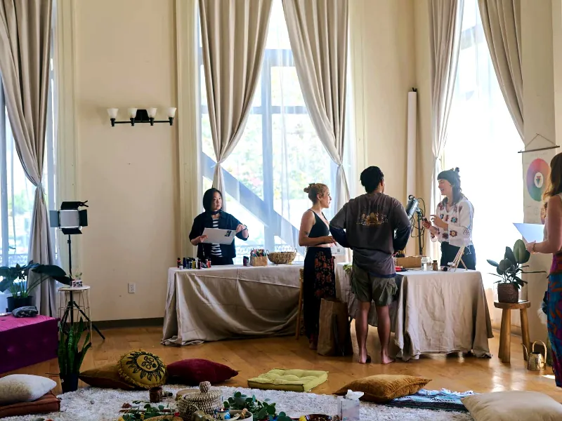 Sophisticated Photo Studio for Celebrations - Gallery image