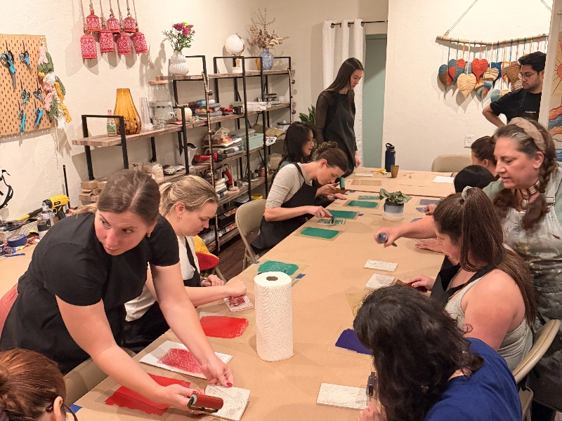 Linocut Printmaking Workshop: A Meditative, Hands-On Creative Exp - Gallery image
