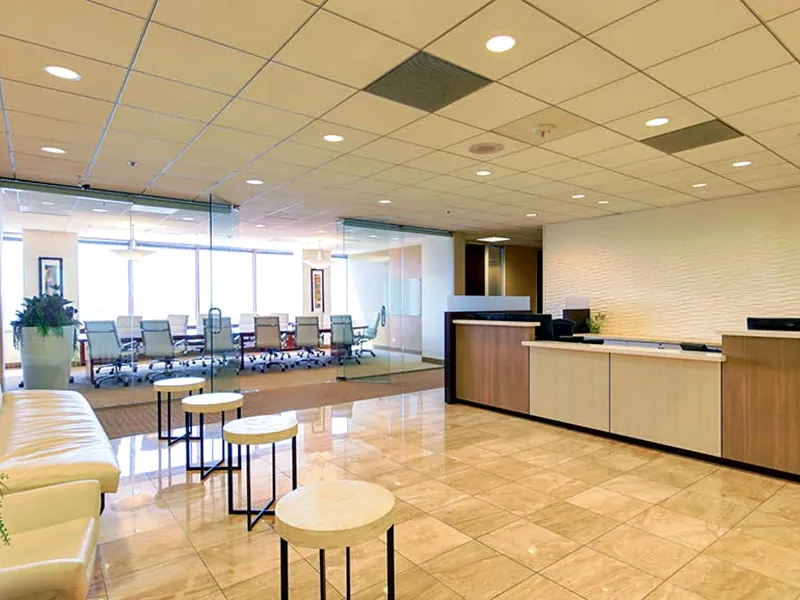 Captivating Meeting Room for Celebrations - Gallery image