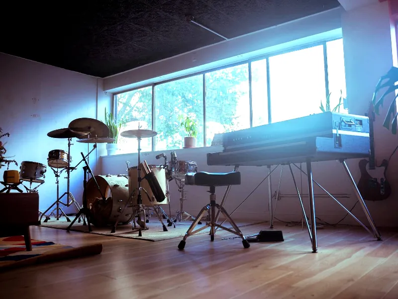 Multipurpose Space with Natural Light for Events - Gallery image