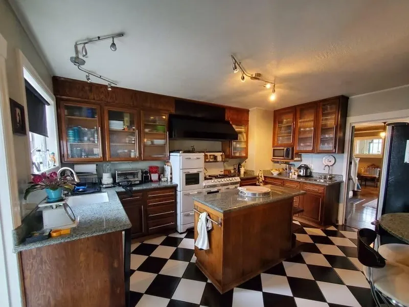 Modern Penthouse Film Studio Space - Gallery image