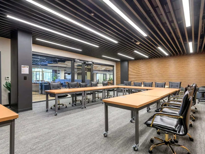 Majestic Meeting Room for Special Occasions - Gallery image