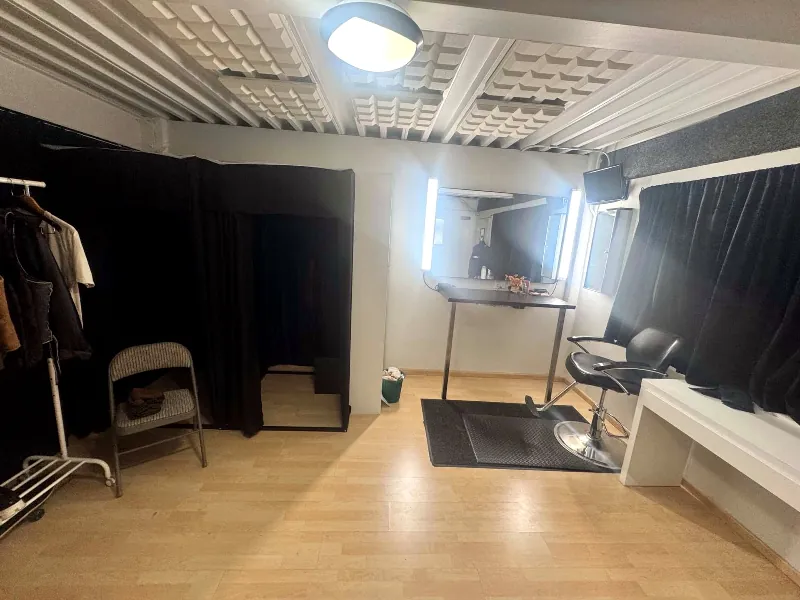 Intimate Photo & Video Studio | Celebrate in Northern Waterfront - Gallery image