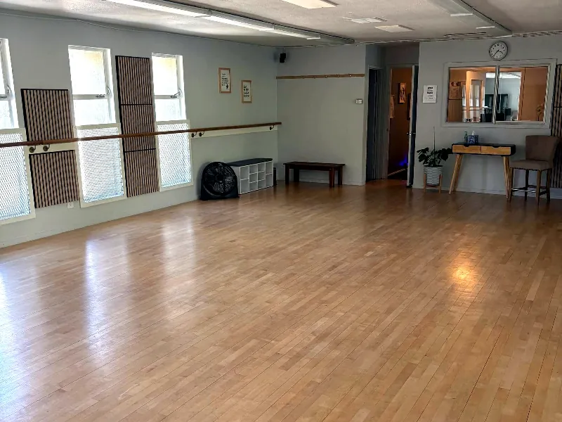 Charming Dance Studio for Hosting in San Rafael - Gallery image