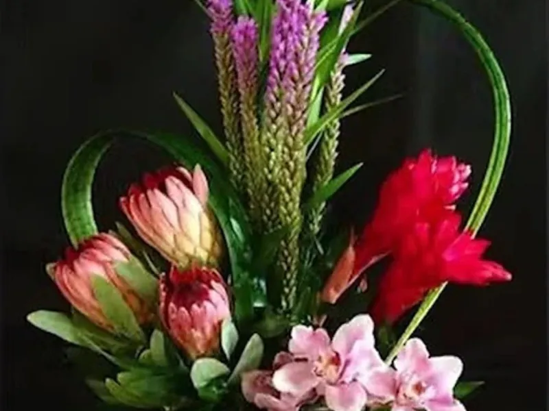 Moody Floral Arrangement Workshop (Instructor Travels to You) - Gallery image