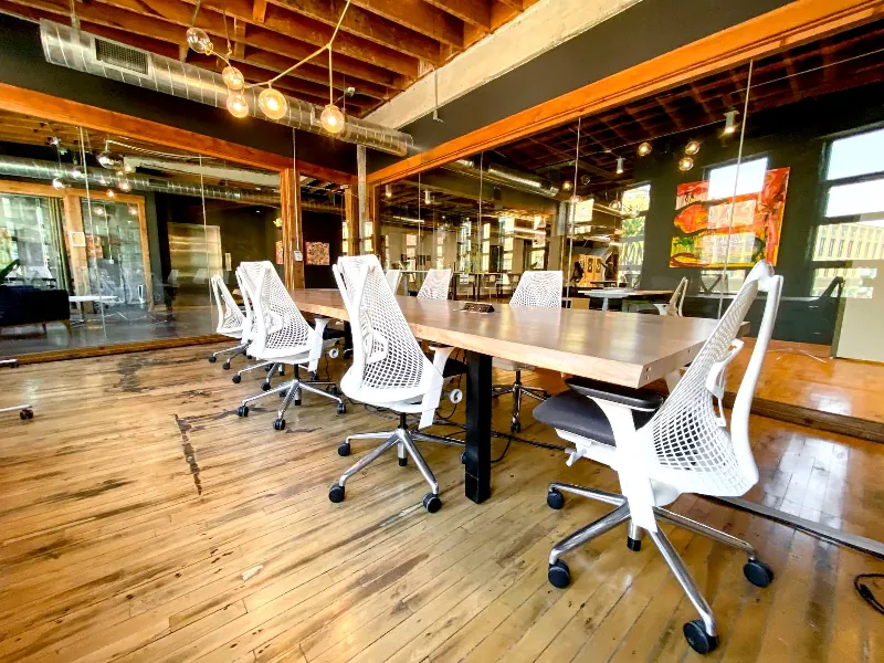 Gorgeous Meeting Room for Your Next Event in Oakland - Gallery image