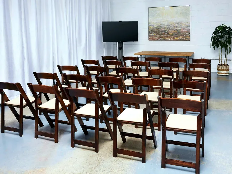Elegant Meeting Room for Special Occasions in Alameda - Gallery image