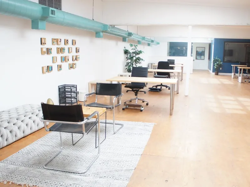 Modern Creative Landing Space Suite - Gallery image