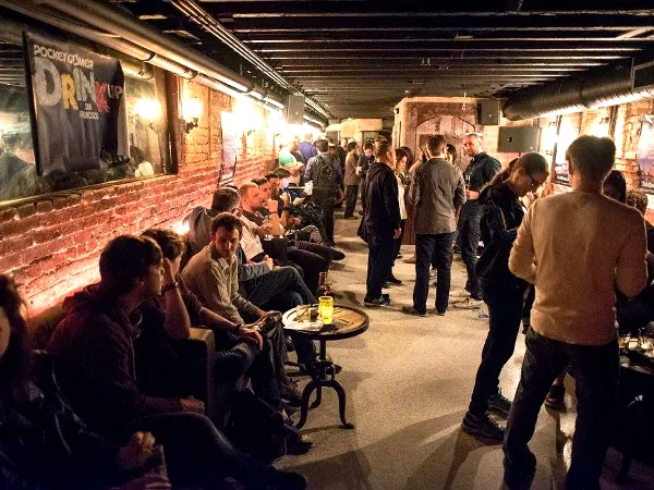 Expansive Bar & Lounge for Gatherings in Financial District - Anniversary in San Francisco - Featured image
