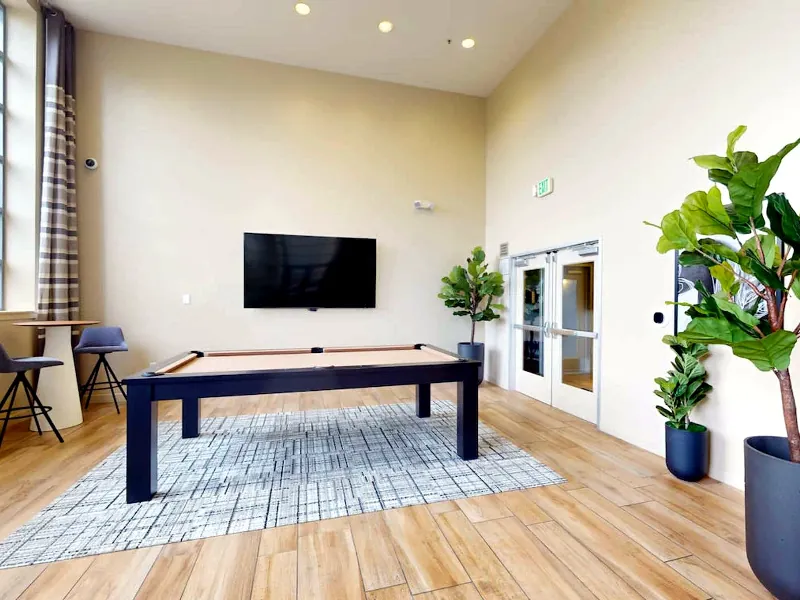 Lounge with Fireplace for Events in Mission Bay - Gallery image