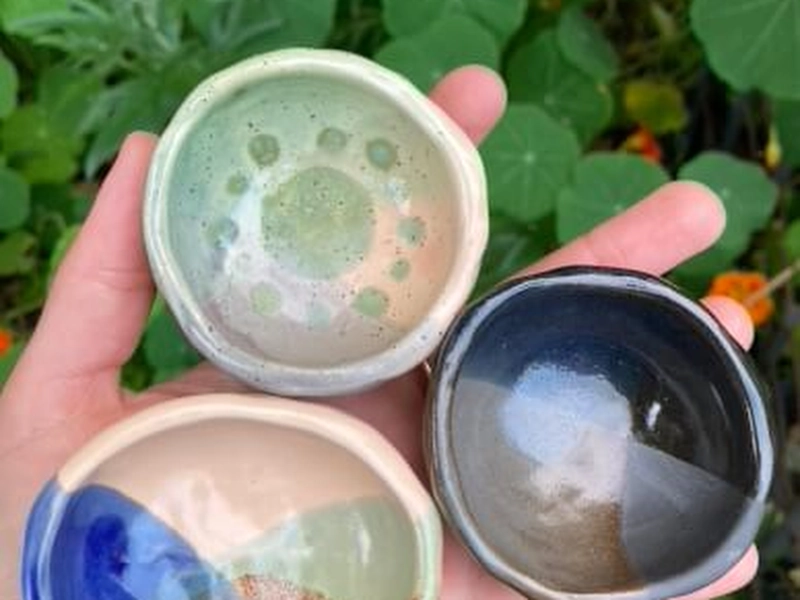 Ceramics Workshop: Wheel Throwing and Handbuilding Techniques - Gallery image