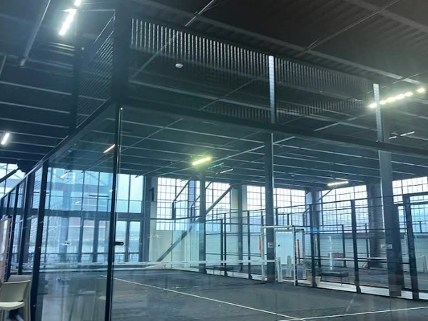 2 Padel Courts (3 hrs) + Combo Catering