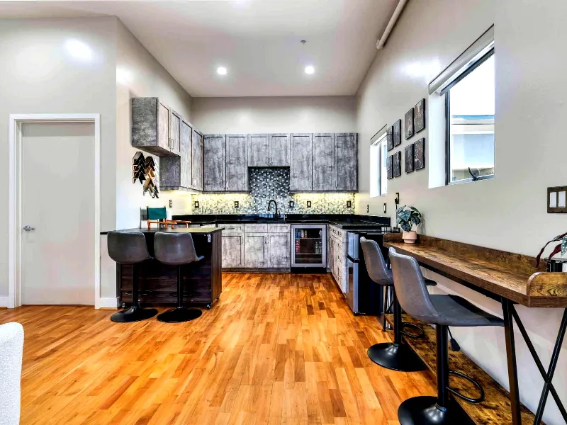 Photo Studio with Natural Light for Events in Mission District - Gallery image