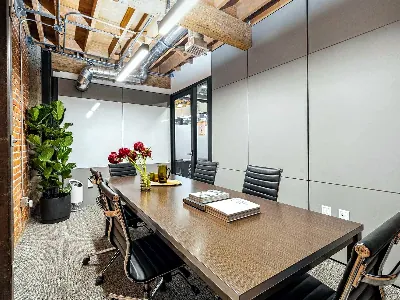 Intimate Meeting Room for Gatherings in Temescal Venues in Oakland - Featured