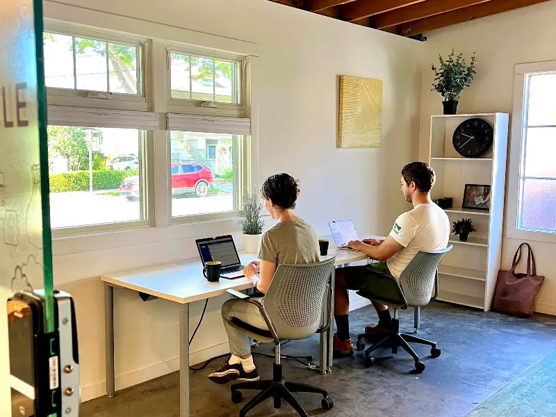 Splendid Meeting Room for Celebrations - Gallery image