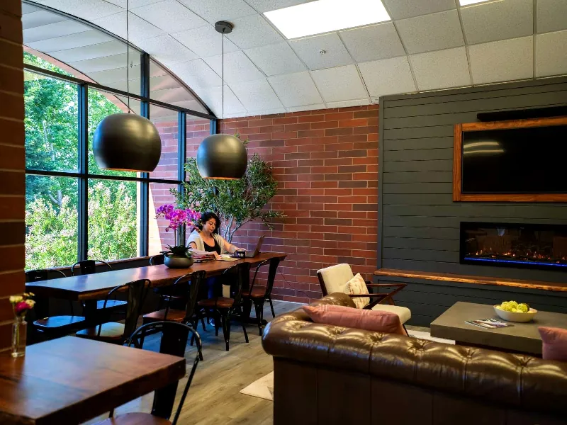 Majestic Meeting Room for Memorable Events - Featured image