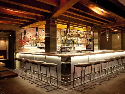 Sophisticated Lounge & Bar Experience Venues in San Francisco - Featured