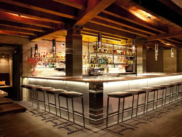 Sophisticated Lounge & Bar Experience - Anniversary in San Francisco - Featured image