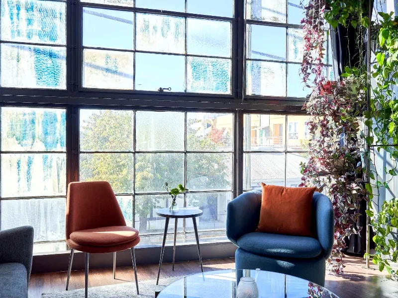 Stunning Lounge for Celebrations - Gallery image