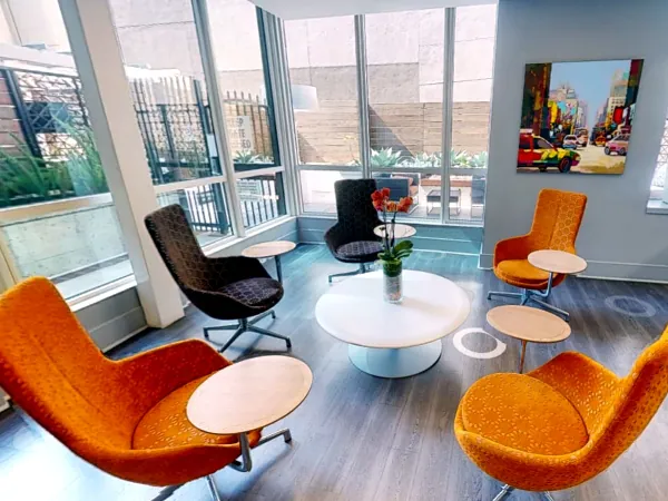 Lounge with Courtyard for Events in Rincon Hill - Anniversary in San Francisco - Featured image
