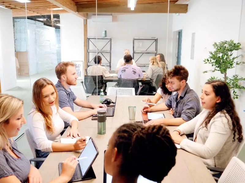 Remarkable Meeting Room for Your Next Event - Featured image